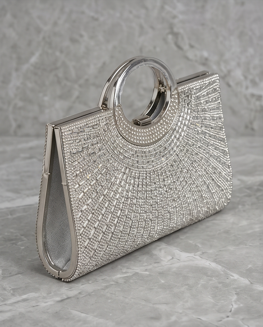 Elegant Silver Rhinestone Evening Clutch for a Dazzling Night Out featuring shimmering rhinestones.